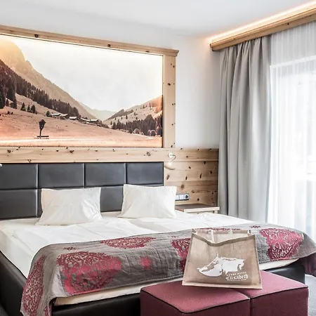 Hotel Elisabeth, 4 Sterne Superior Kirchberg in Tirol