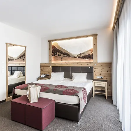 Hotel Elisabeth, 4 Sterne Superior Kirchberg in Tirol