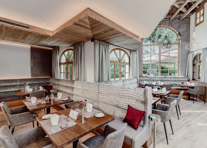 إليزابيث، 4 ستيرن سوبيريور كيرشبرغ ان تيرول