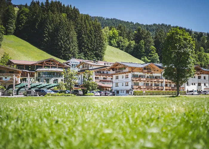 إليزابيث، 4 ستيرن سوبيريور فندق 4*